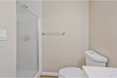 139 Claremont Avenue, Vallejo, CA 94590 - Photo 22
