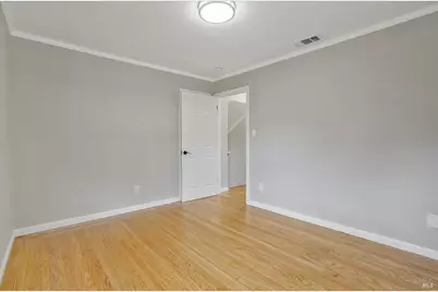 139 Claremont Avenue, Vallejo, CA 94590 - Photo 14