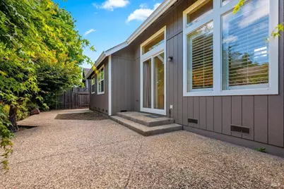 4717 Starbuck Avenue, Santa Rosa, CA 95409 - Photo 30