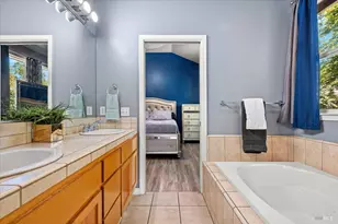 4717 Starbuck Ave, Santa Rosa, CA 95409 - Photo 16