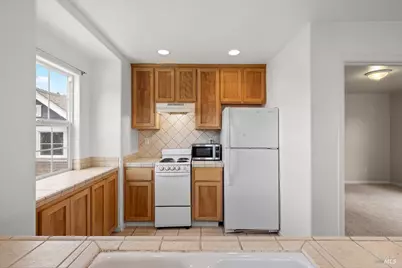 4717 Starbuck Avenue, Santa Rosa, CA 95409 - Photo 22