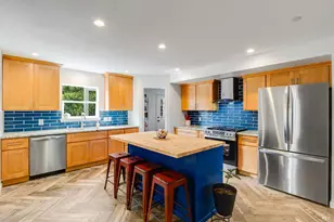 470 E O St, Benicia, CA 94510 - Photo 2
