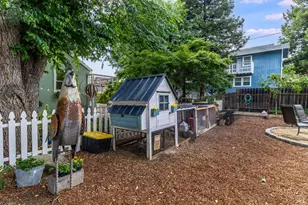 470 E O St, Benicia, CA 94510 - Photo 16