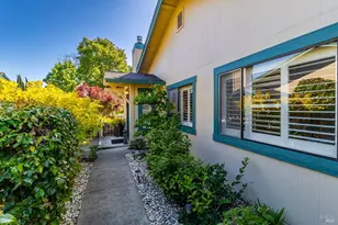 1586 London Cir, Benicia, CA 94510 - Photo 8