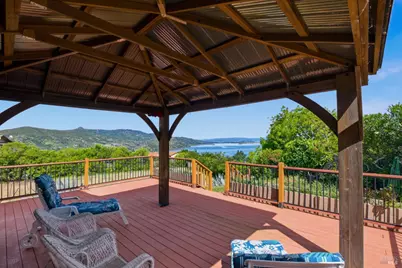 514 Neptune Court, Napa, CA 94558 - Photo 32