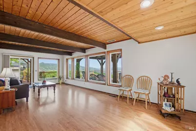 514 Neptune Court, Napa, CA 94558 - Photo 14
