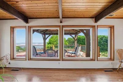 514 Neptune Court, Napa, CA 94558 - Photo 2
