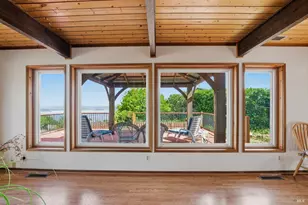 514 Neptune Ct, Napa, CA 94558 - Photo 2