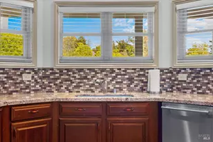 2346 Olivet Ln, Santa Rosa, CA 95401 - Photo 18