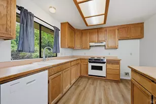 17312 Greenridge Rd, Hidden Valley Lake, CA 95467 - Photo 12