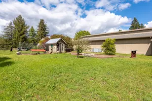 1084 Red Tail Rd, Healdsburg, CA 95448 - Photo 46