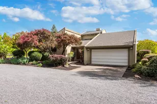 1084 Red Tail Rd, Healdsburg, CA 95448 - Photo 2