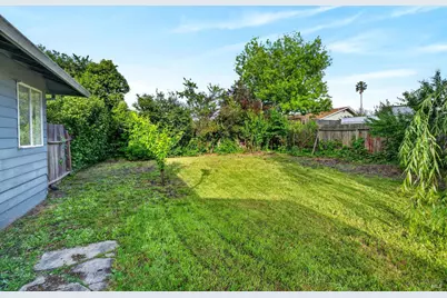 3458 Mayette Avenue, Santa Rosa, CA 95405 - Photo 30