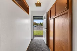 3458 Mayette Ave, Santa Rosa, CA 95405 - Photo 14