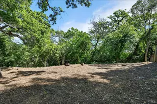 215 Linda Ln, Pleasant Hill, CA 94523 - Photo 32