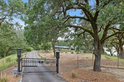 401 Oak Brook Place, Santa Rosa, CA 95409 - Photo 14