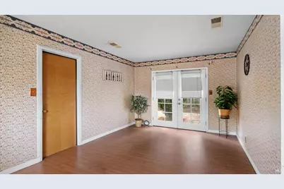 417 W 8th Street, Santa Rosa, CA 95401 - Photo 22
