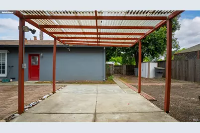 417 W 8th Street, Santa Rosa, CA 95401 - Photo 32