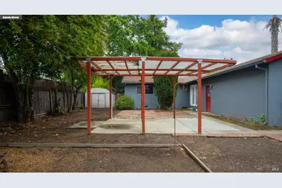 417 W 8th Street, Santa Rosa, CA 95401 - Photo 30