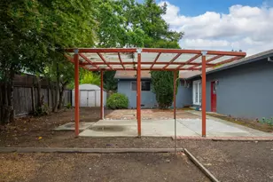 417 W 8th St, Santa Rosa, CA 95401 - Photo 30