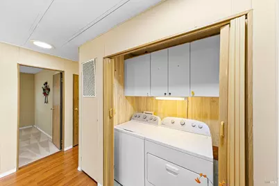 300 E H Street #207, Benicia, CA 94510 - Photo 18