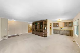 300 E H St, Benicia, CA 94510 - Photo 10