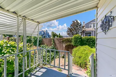 300 E H Street #207, Benicia, CA 94510 - Photo 32