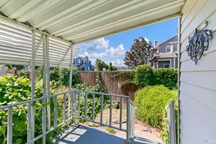 300 E H St, Benicia, CA 94510 - Photo 32
