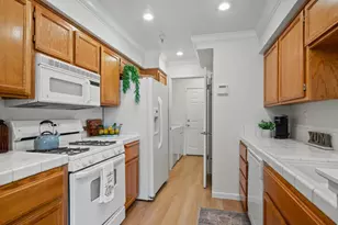 106 Roseburg Way, Fairfield, CA 94534 - Photo 14