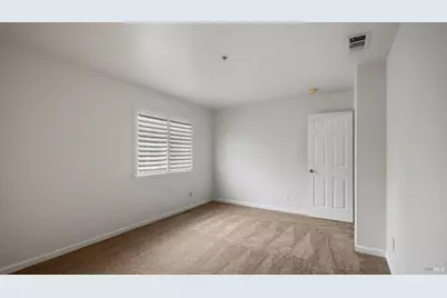106 Roseburg Way, Fairfield, CA 94534 - Photo 28