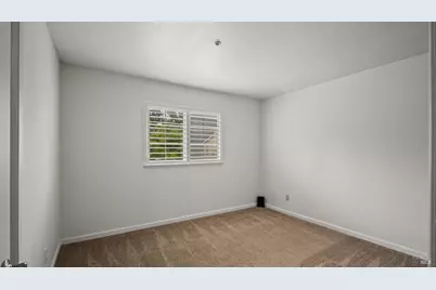 106 Roseburg Way, Fairfield, CA 94534 - Photo 30