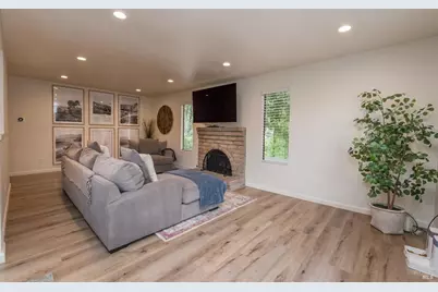 824 Adobe Drive, Santa Rosa, CA 95404 - Photo 12