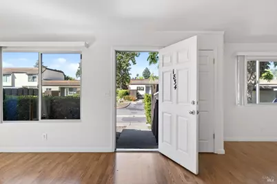 1834 Primavera Drive, Santa Rosa, CA 95409 - Photo 10
