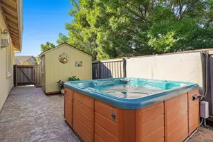 937 Pinehurst Ct, Vacaville, CA 95688 - Photo 2