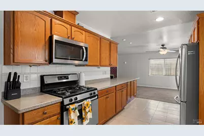 432 S Orchard Avenue, Vacaville, CA 95688 - Photo 20