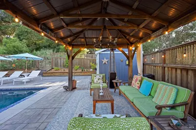 512 McNear Avenue, Petaluma, CA 94952 - Photo 32