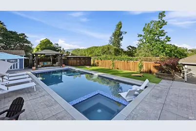 512 McNear Avenue, Petaluma, CA 94952 - Photo 26