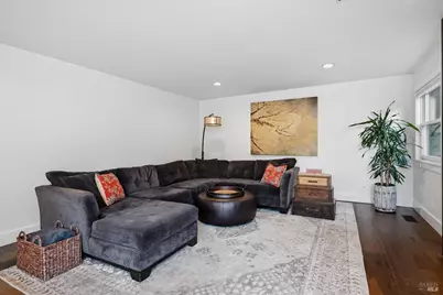 512 McNear Avenue, Petaluma, CA 94952 - Photo 42