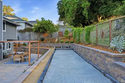 512 McNear Avenue, Petaluma, CA 94952 - Photo 28