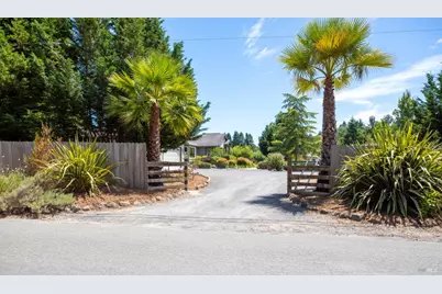 7135 Baker Lane, Sebastopol, CA 95472 - Photo 2
