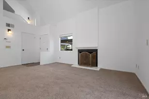 2426 Lakeview Dr, Santa Rosa, CA 95405 - Photo 4