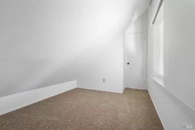 2426 Lakeview Drive, Santa Rosa, CA 95405 - Photo 24
