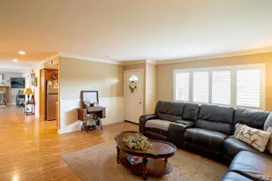 292 Begonia Blvd, Fairfield, CA 94533 - Photo 2