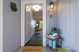 74 Hector Ln, Novato, CA 94949 - Photo 2
