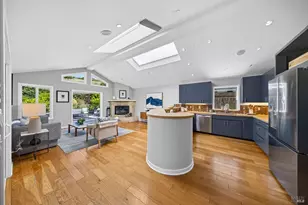 21 Apollo Rd, Tiburon, CA 94920 - Photo 2