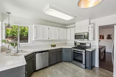 1429 Dandelion Way, Petaluma, CA 94954 - Photo 10