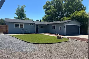 832 Murray Dr, Glen Ellen, CA 95442 - Photo 2