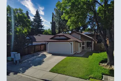 110 Fairview Drive, Vacaville, CA 95687 - Photo 18