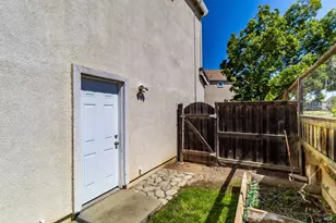 673 Rockspray Cir, Pittsburg, CA 94565 - Photo 64