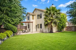 873 Turquoise St, Vacaville, CA 95687 - Photo 2